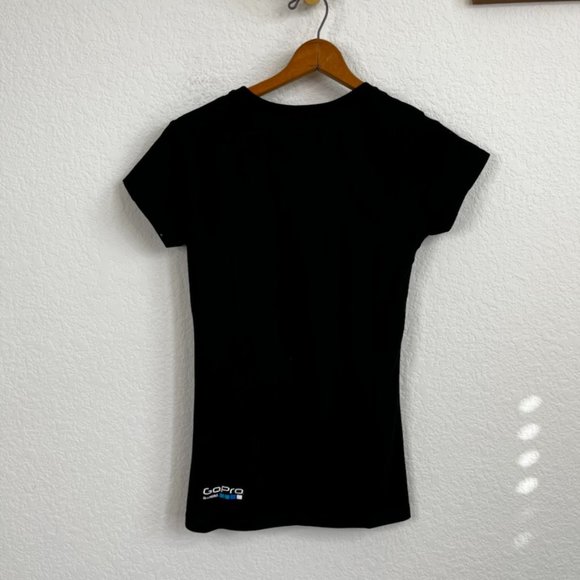 GoPro Logo Athleisure Tee T Shirt - Picture 4 of 5